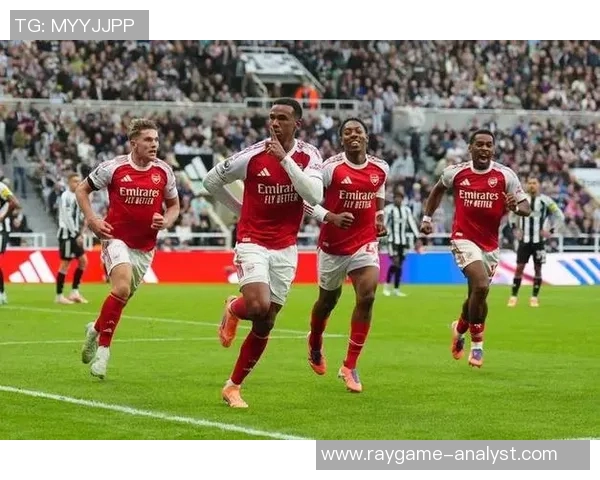 英超精彩对决阿森纳大胜多特蒙德帽子戏法引发全场狂欢解析战术布局