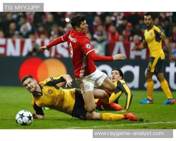 那不勒斯狂胜里昂五球战术解析引发全场热议