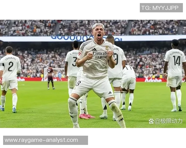 国王杯精彩对决皇马与AC米兰激战成平局绝杀瞬间震撼全场 国王杯精彩对决皇马与AC米兰激战成平局绝杀瞬间震撼全场