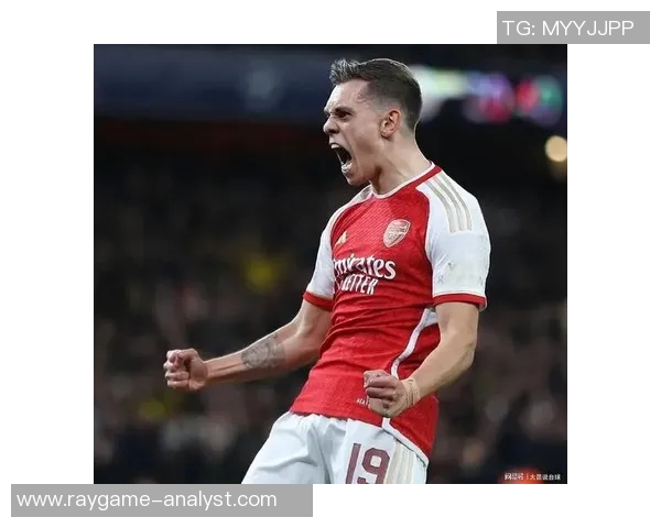 德甲精彩对决那不勒斯逆转阿森纳帽子戏法引爆全场热情