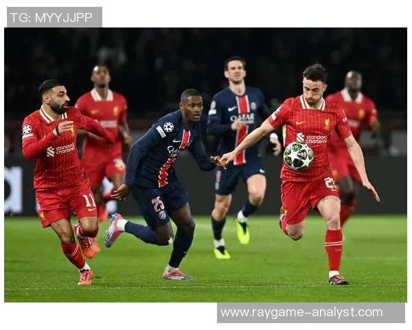 中超激战尤文与巴黎圣日耳曼握手言和红牌事件引发全场热议与转会传闻