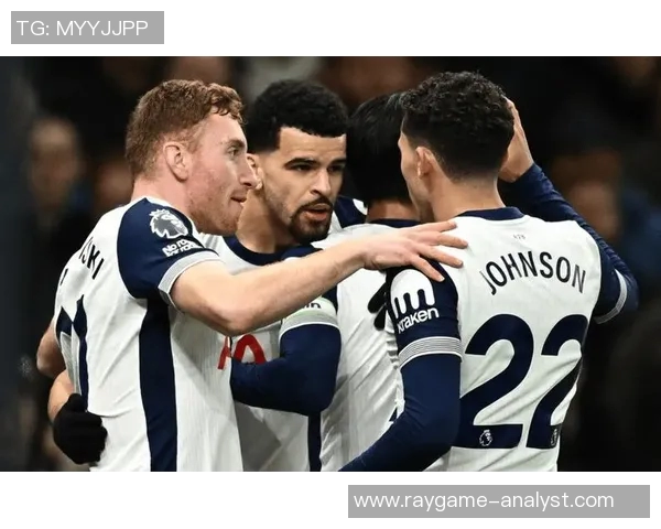 友谊赛精彩回顾:里昂大胜热刺5-1点球大战瞬间点燃全场气氛 友谊赛精彩回顾:里昂大胜热刺5-1点球大战瞬间点燃全场气氛