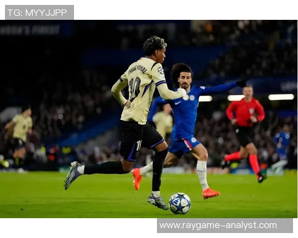 西甲激战那不勒斯大胜切尔西点球大战引发转会热议与关注 西甲激战那不勒斯大胜切尔西点球大战引发转会热议与关注