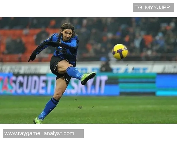 德甲赛场惊现冷门国米与巴萨激战成平局引发热议 德甲赛场惊现冷门国米与巴萨激战成平局引发热议