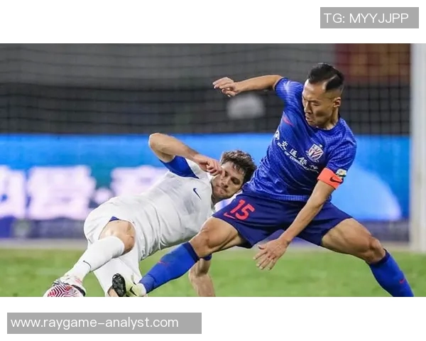 中超激战巴萨逆转阿森纳4-3全场沸腾瞬间回顾与分析 中超激战巴萨逆转阿森纳4-3全场沸腾瞬间回顾与分析