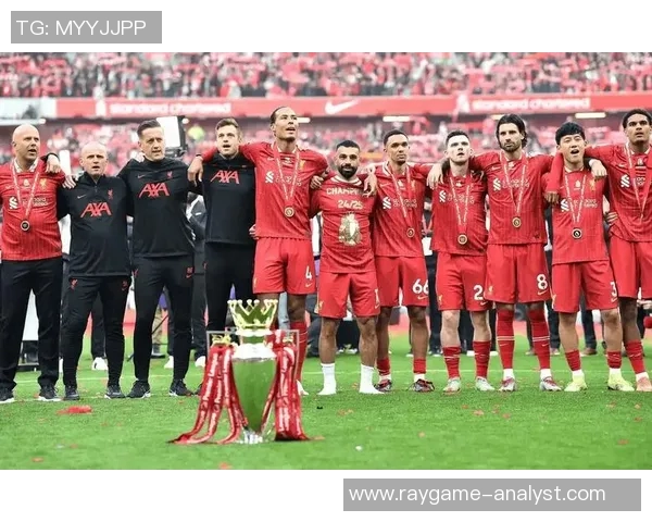 尤文图斯逆转利物浦夺冠瞬间引发转会风波全场沸腾